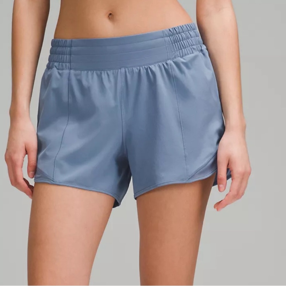 Lululemon Hotty Hot Lined Shorts - Size 8